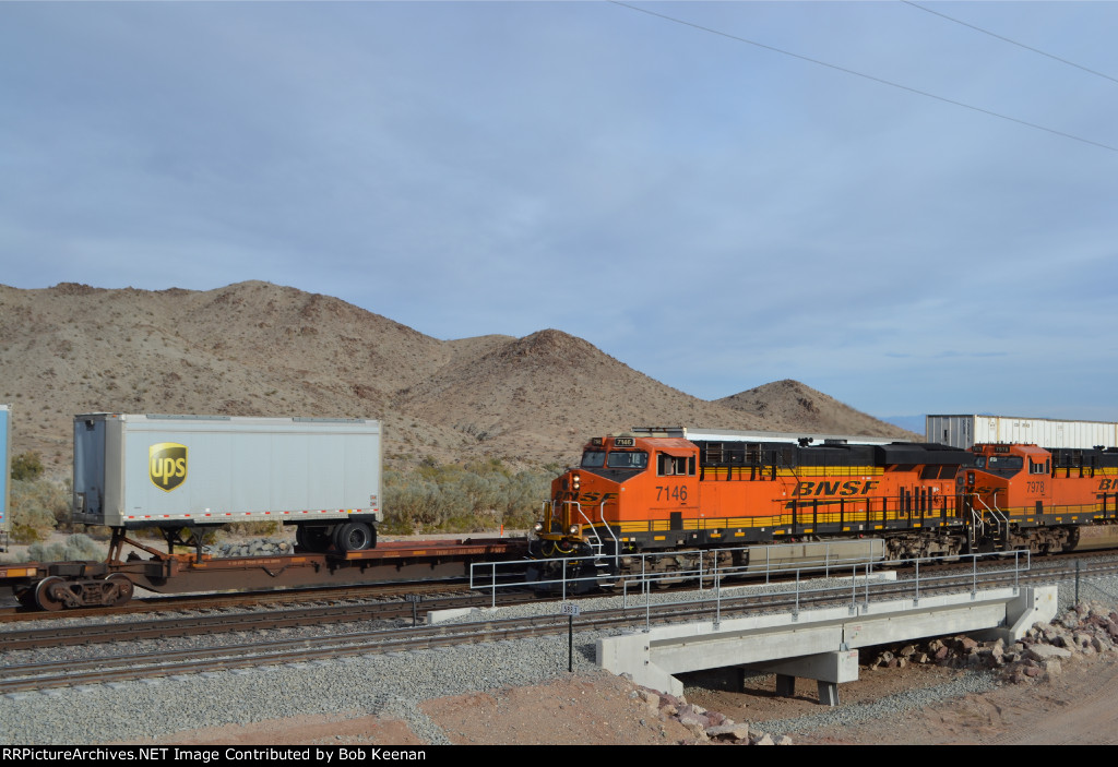 BNSF 7146